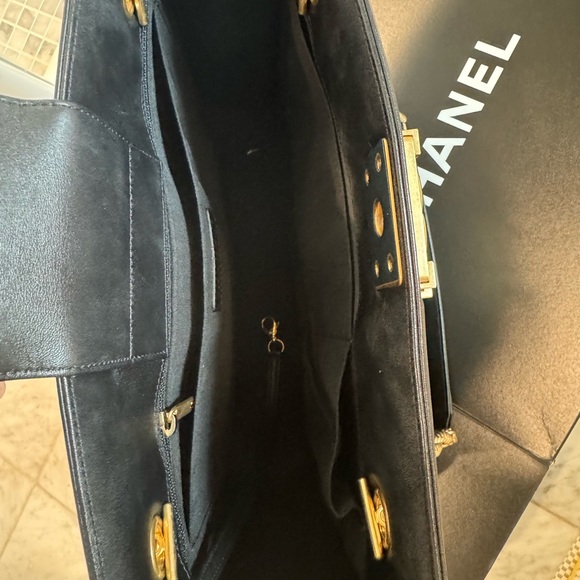 Authentic Chanel bag Purse tote new CC large shopping bag - Picture 11 of 11